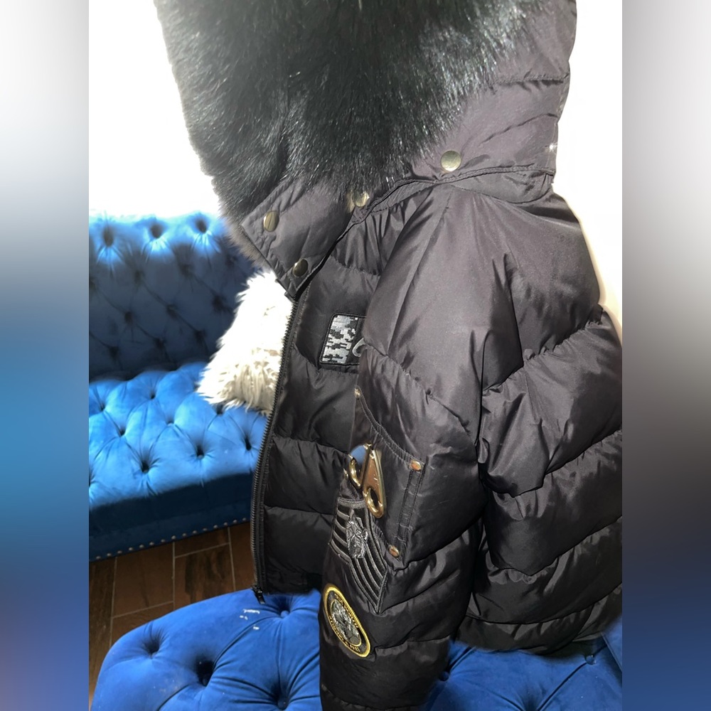 Moose Knuckles
Collington Badge-appliquéd Shell
Bomber Jacket